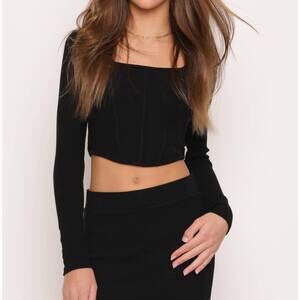 NEW KAVEAH long sleeve ribbed corset in black